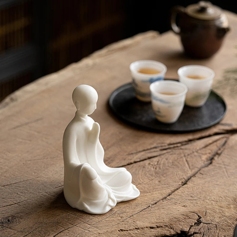 White Porcelain Monk Buddha Statue Ceramic Tea Ceremony Ornaments Zen Creative Ornaments Handmade Tea Pet